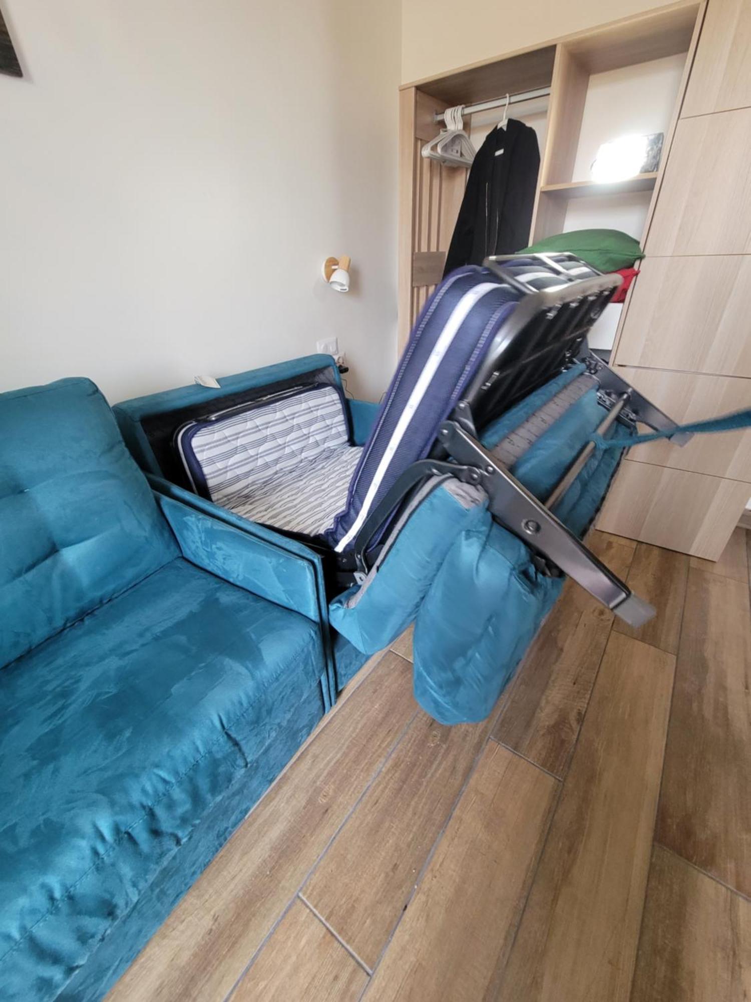 Amazing A Stone's Throw From The Of Lights - Paris Appartement *