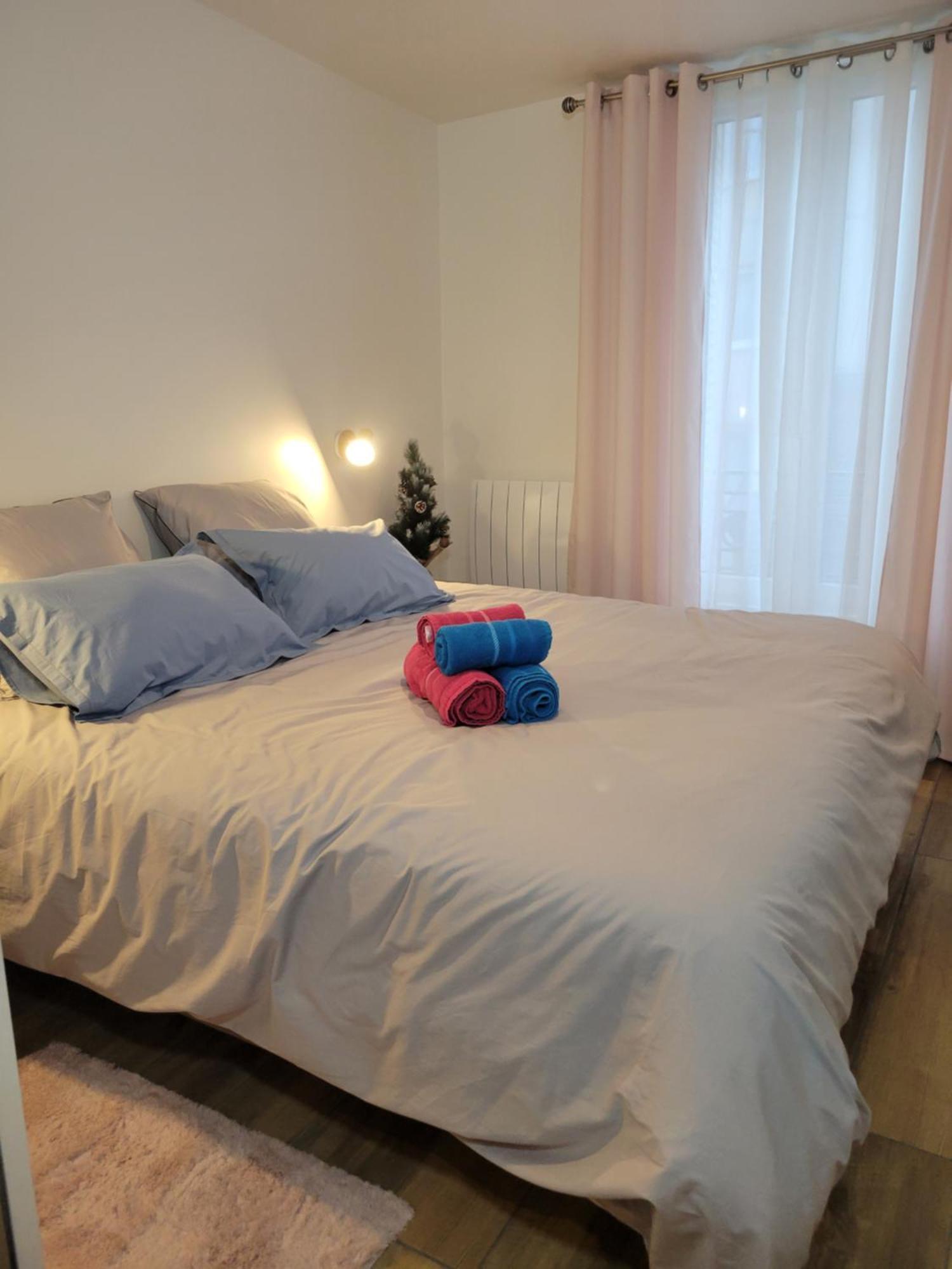 Appartement Amazing A Stone's Throw From The Of Lights - Paris Clichy